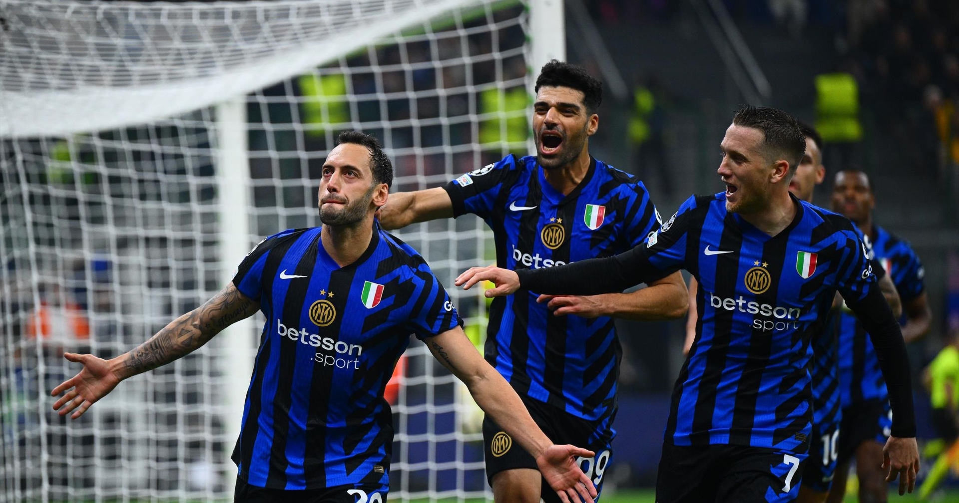 Inter Milan Defeats Arsenal 1-0 with Calhanoglu Penalty in Champions League Clash