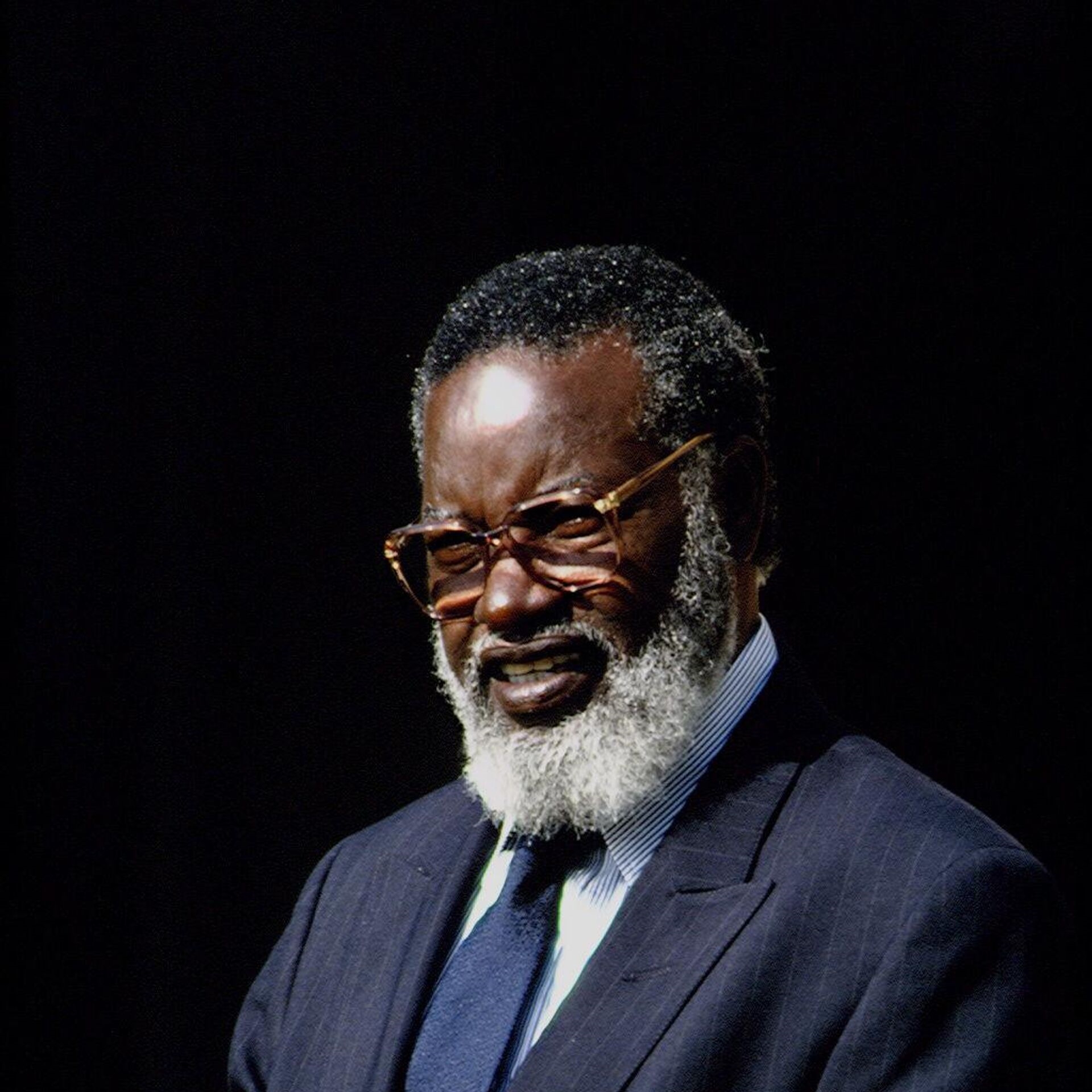 Namibia’s Founding Father, Sam Nujoma, Dies at 95