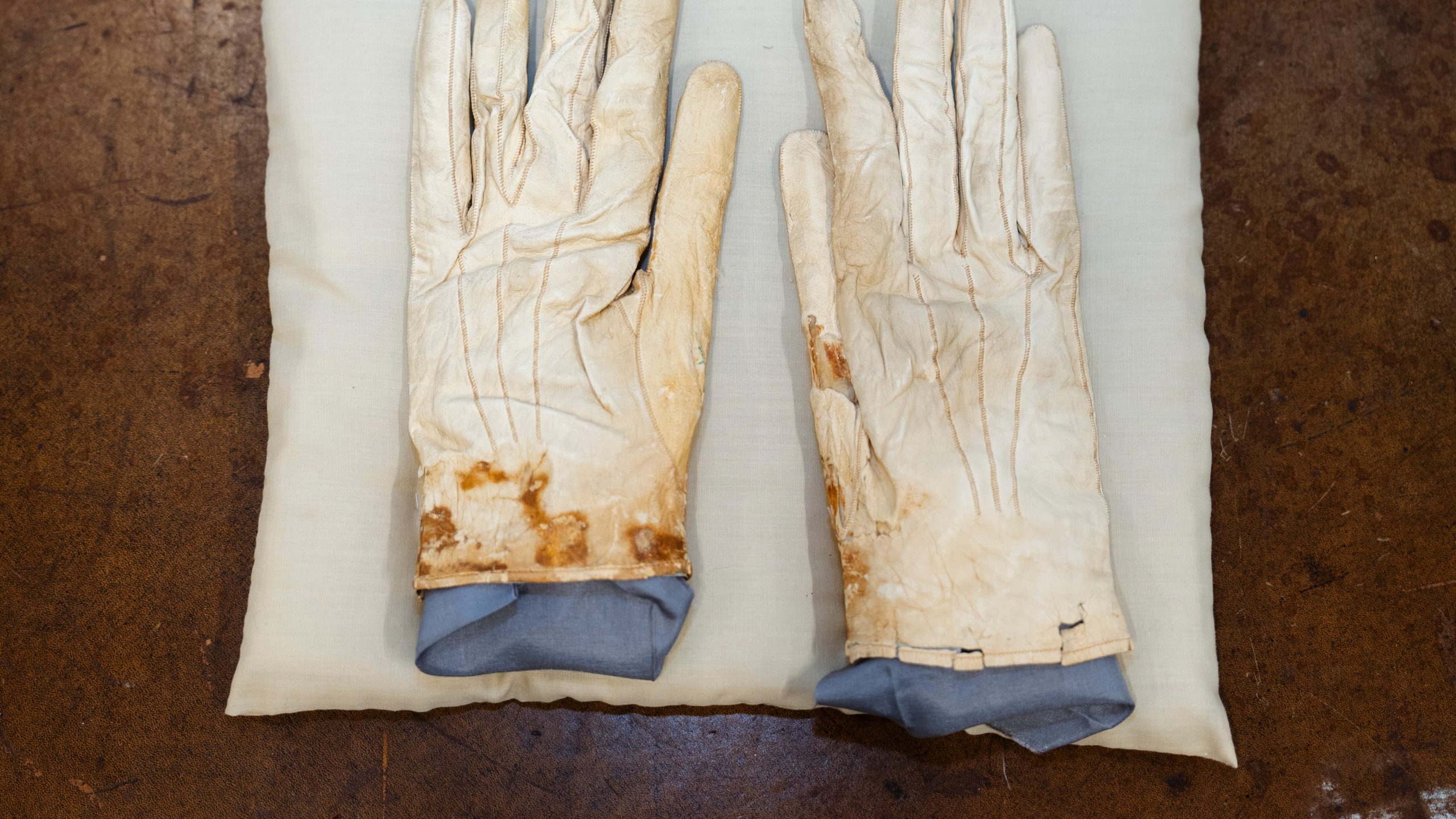 Lincoln’s Blood-Stained Gloves From the Night of His Assassination Among 144 Artifacts Up for Auction