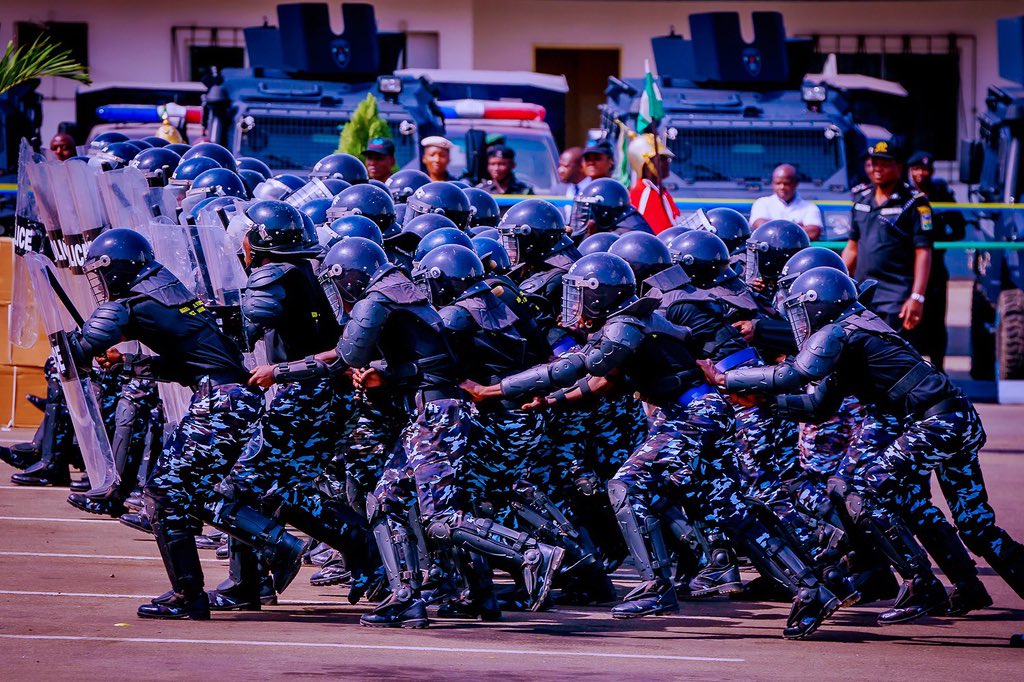 Police fire tear gas at Benue protesters demanding action on mass killings