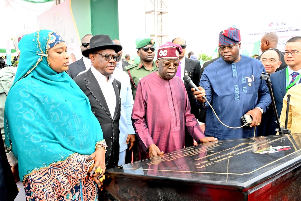 Tinubu commissions Greater Abuja Water Project, mourns Benue victims