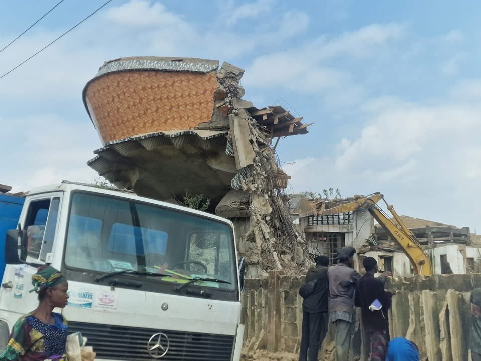 Oyo government demolishes abandoned De Castle Inn over security concerns