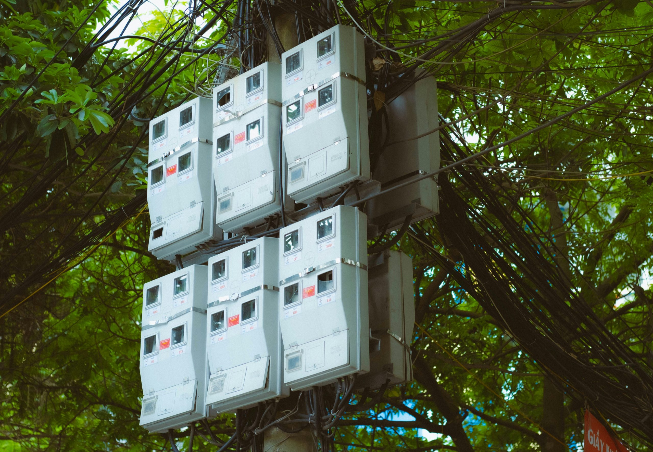 Faulty meters and billing errors drive 254,000 electricity complaints