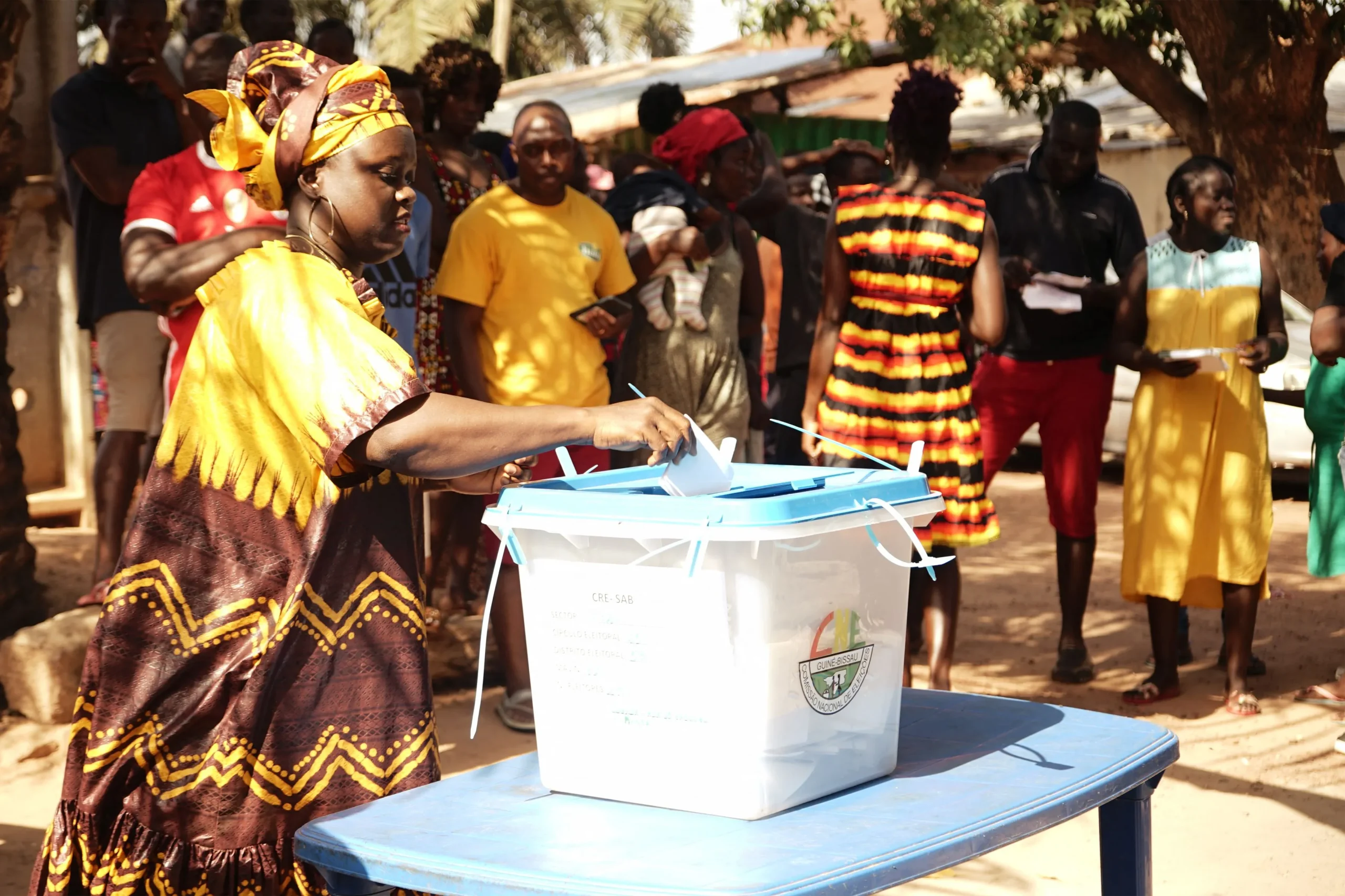 Guinea votes in referendum that could let coup leader run for president