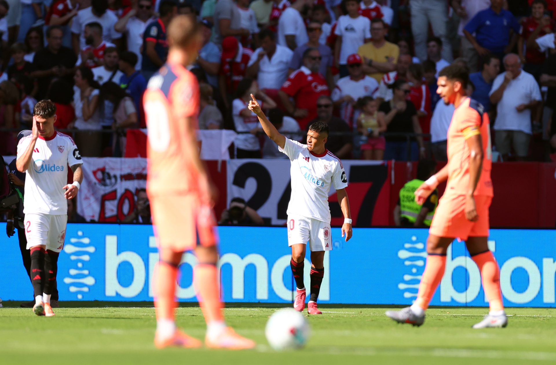 Barcelona Suffer Humiliating Defeat as Sevilla Seal Famous Victory