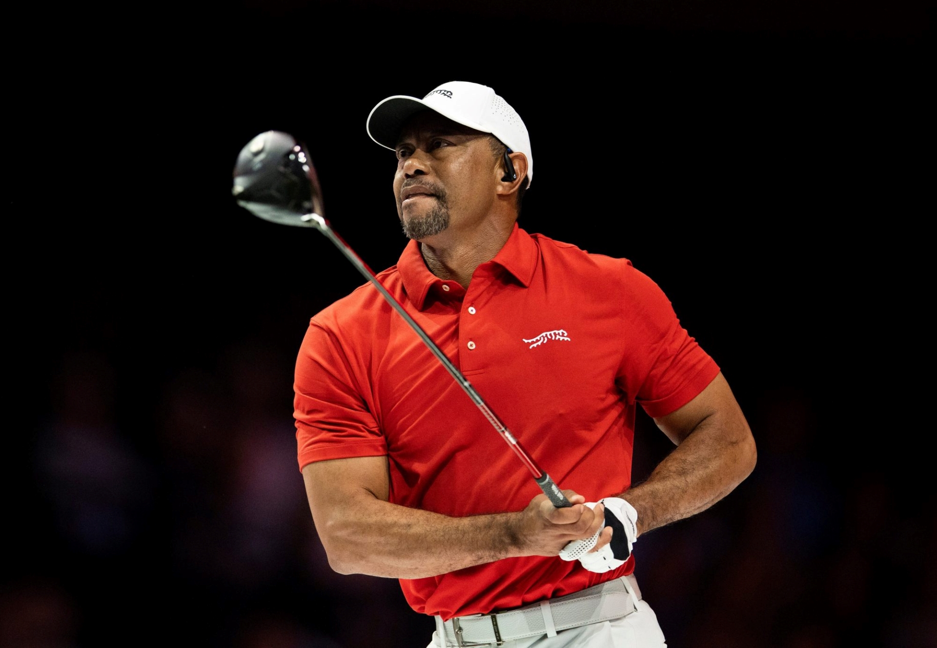15-time major winner Tiger Woods undergoes successful back surgery but faces another blow to comeback plans
