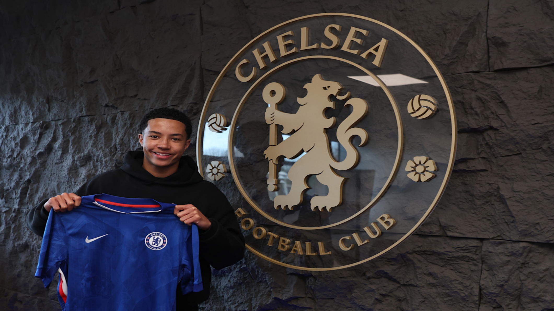 January Transfer: Chelsea Signs Alao From Sheffield Wednesday