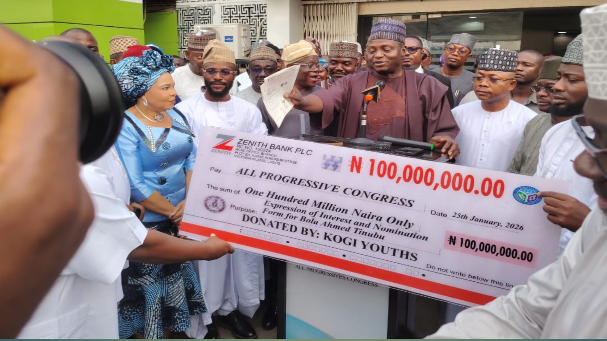 APC Halts Further Fundraising As Governor Ododo, Kogi Youths Purchase Tinubu’s 2027 Nomination Form