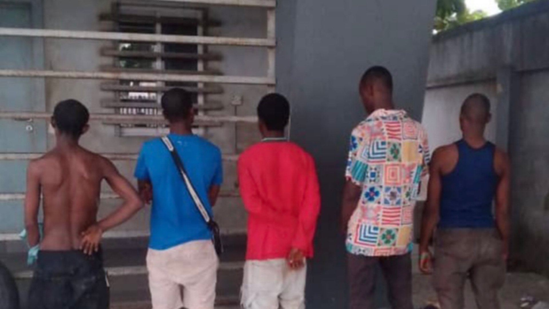 Five Arrested for Open Defecation on Lagos Island