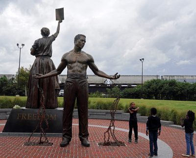 Emancipation Statue Is Unveiled In Richmond