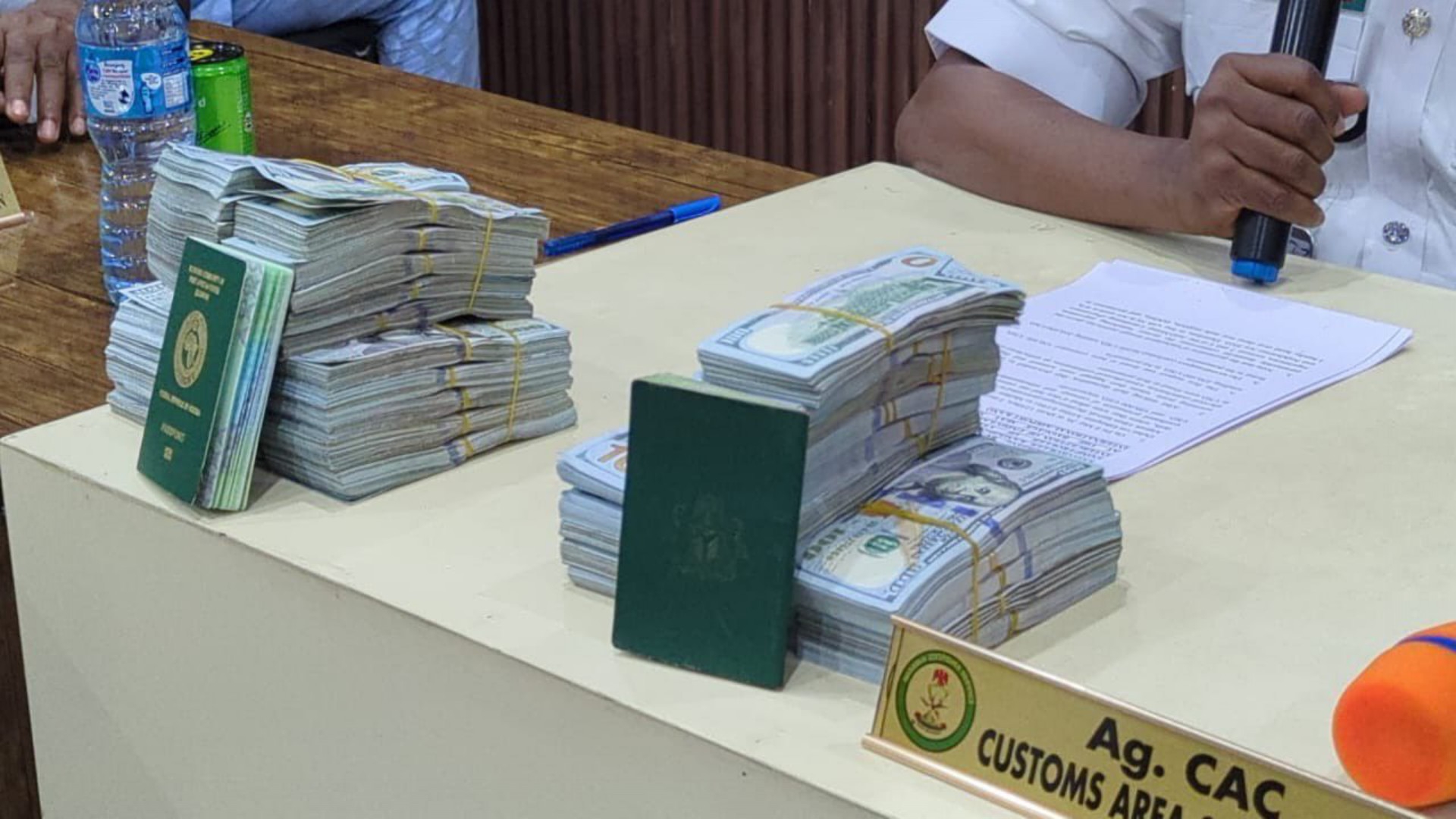 EFCC Begins Probe into Undeclared $461,600 Recovered from Two Suspects at Kano Airport