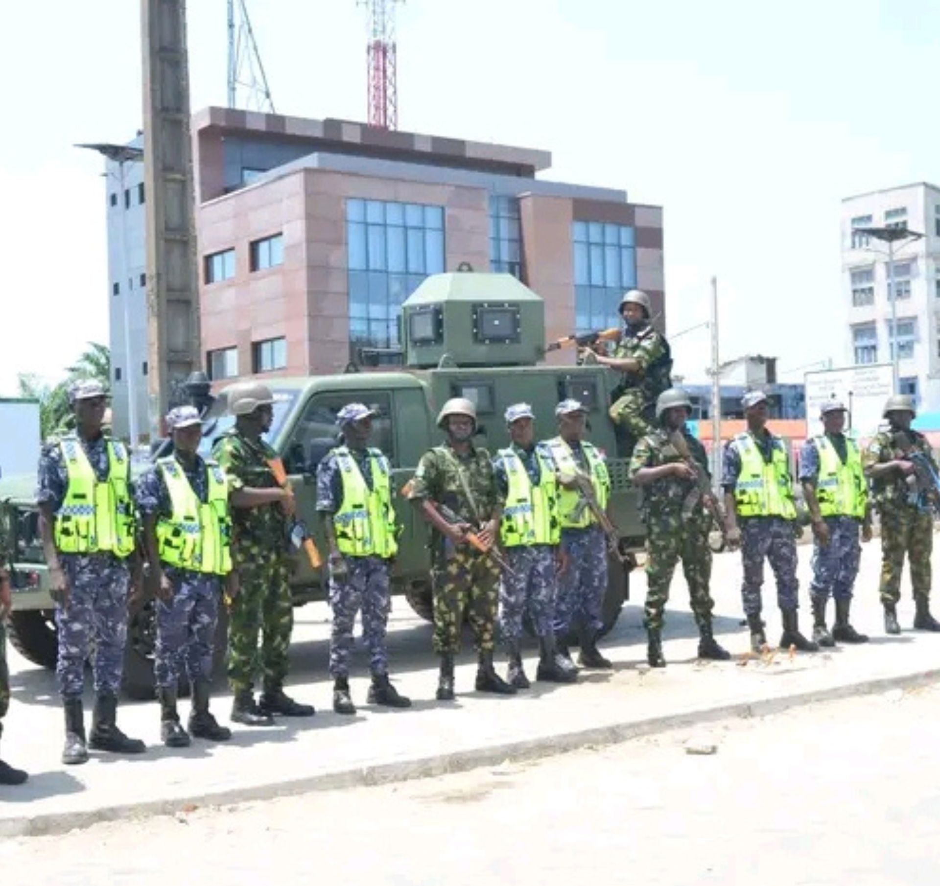 Nigerian Army Deploys Troops to Benin Republic to Support Election Security