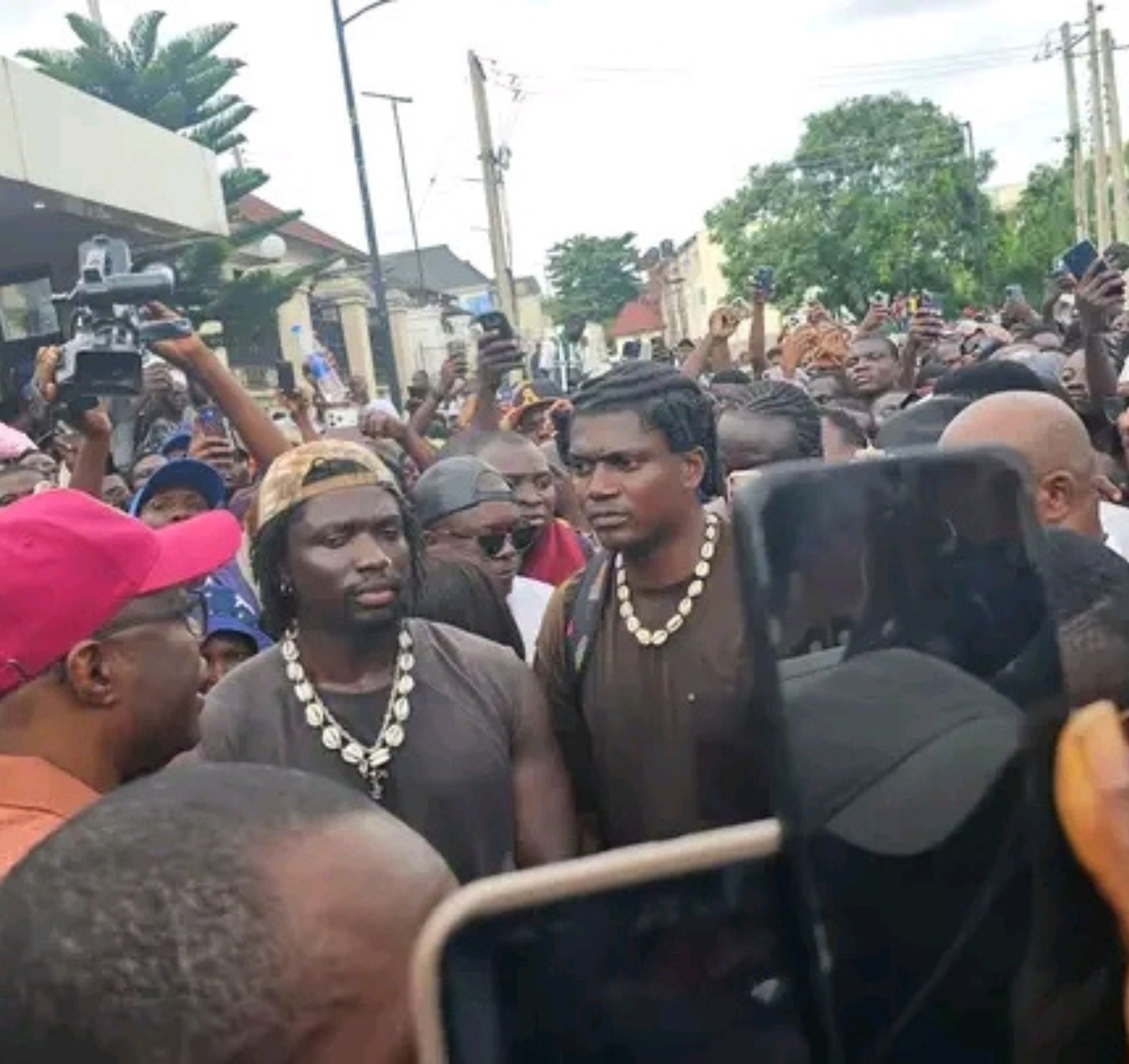 Video: VDM in Ibadan as Makinde Addresses Ratel Movement Protesters