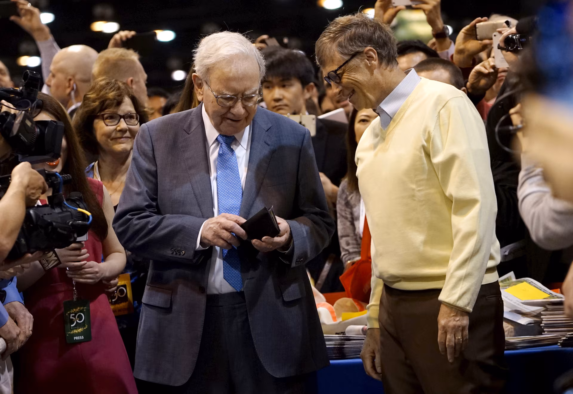 Warren Buffett Cuts Off Donations to Gates Foundation Following Epstein Revelations