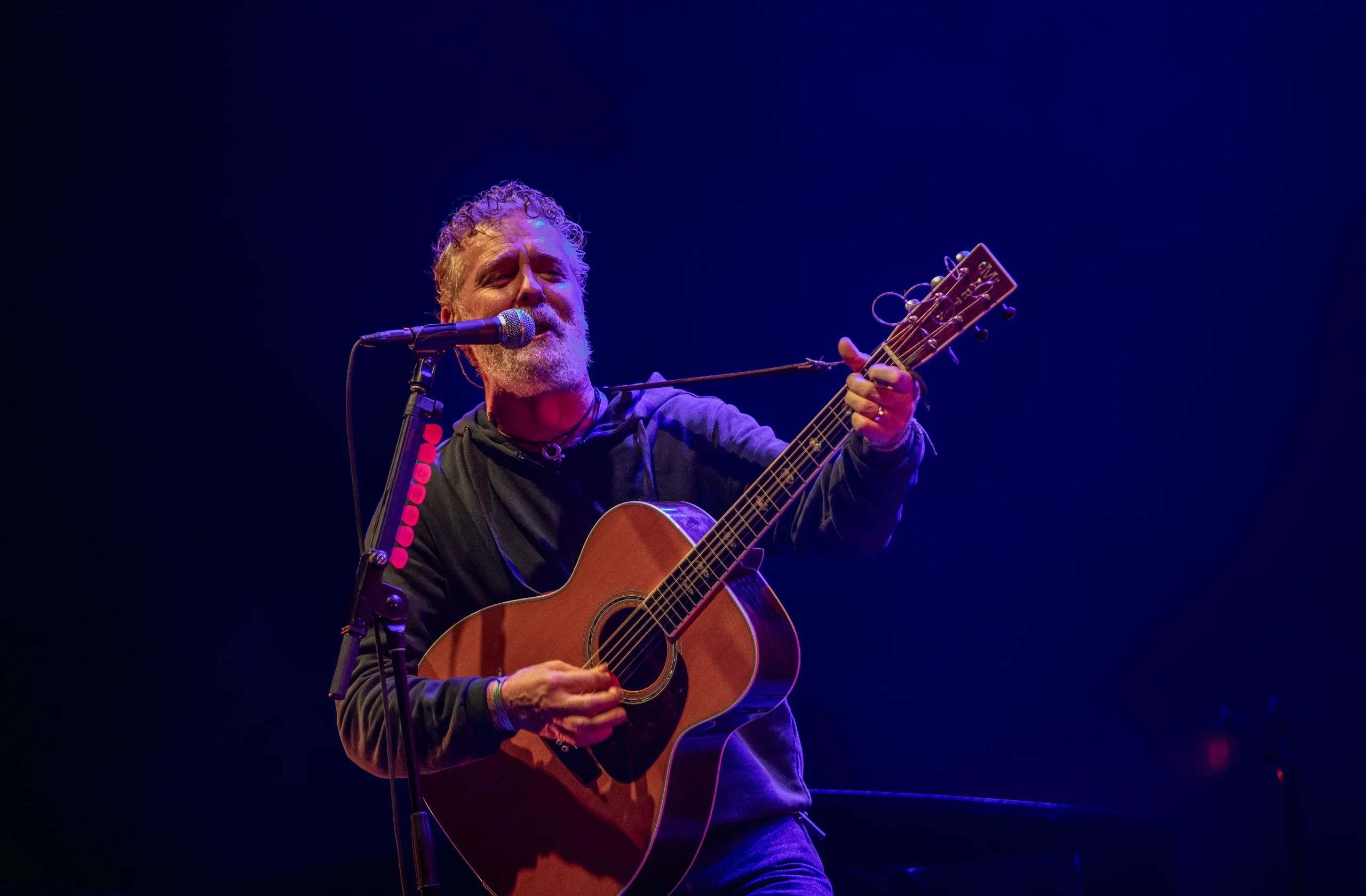 Oscar-winning Irish musician Glen Hansard dies in motorcycle crash