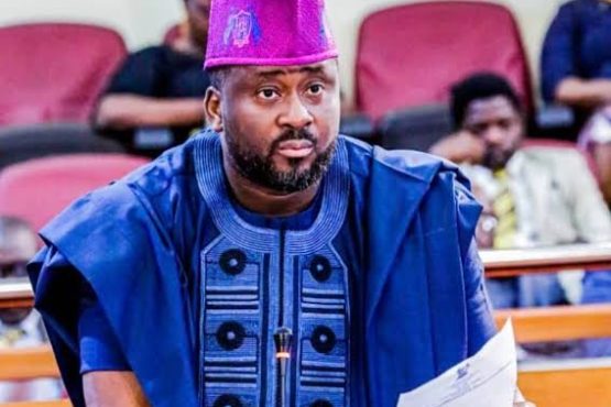 Desmond Elliot