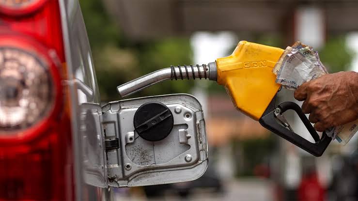 Refinery Owners Push FG to Curb Fuel Imports, Fix Crude Pricing for Local Refiners