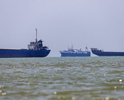 Iran Us Israel War Transport Hormuz
